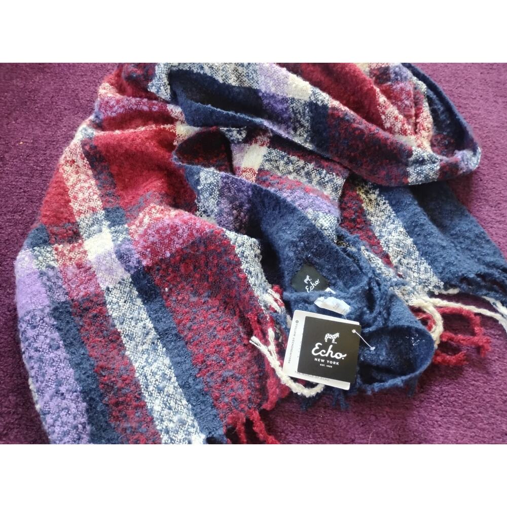 Echo New York Women's Red/White/Blue Plaid Winter Scarf New With Tags Fringe